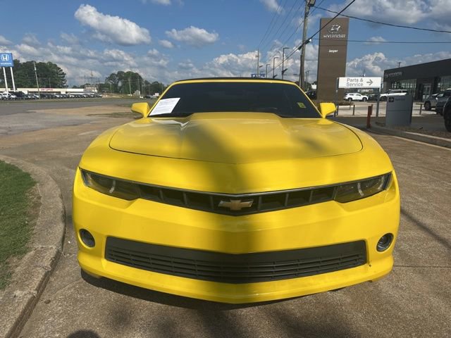 Used 2015 Chevrolet Camaro LT w/ RS Package RWD image 2