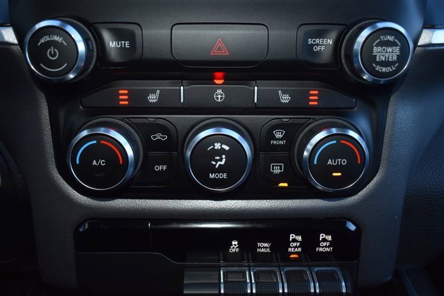 Used 2019 RAM 1500 Big Horn image 29