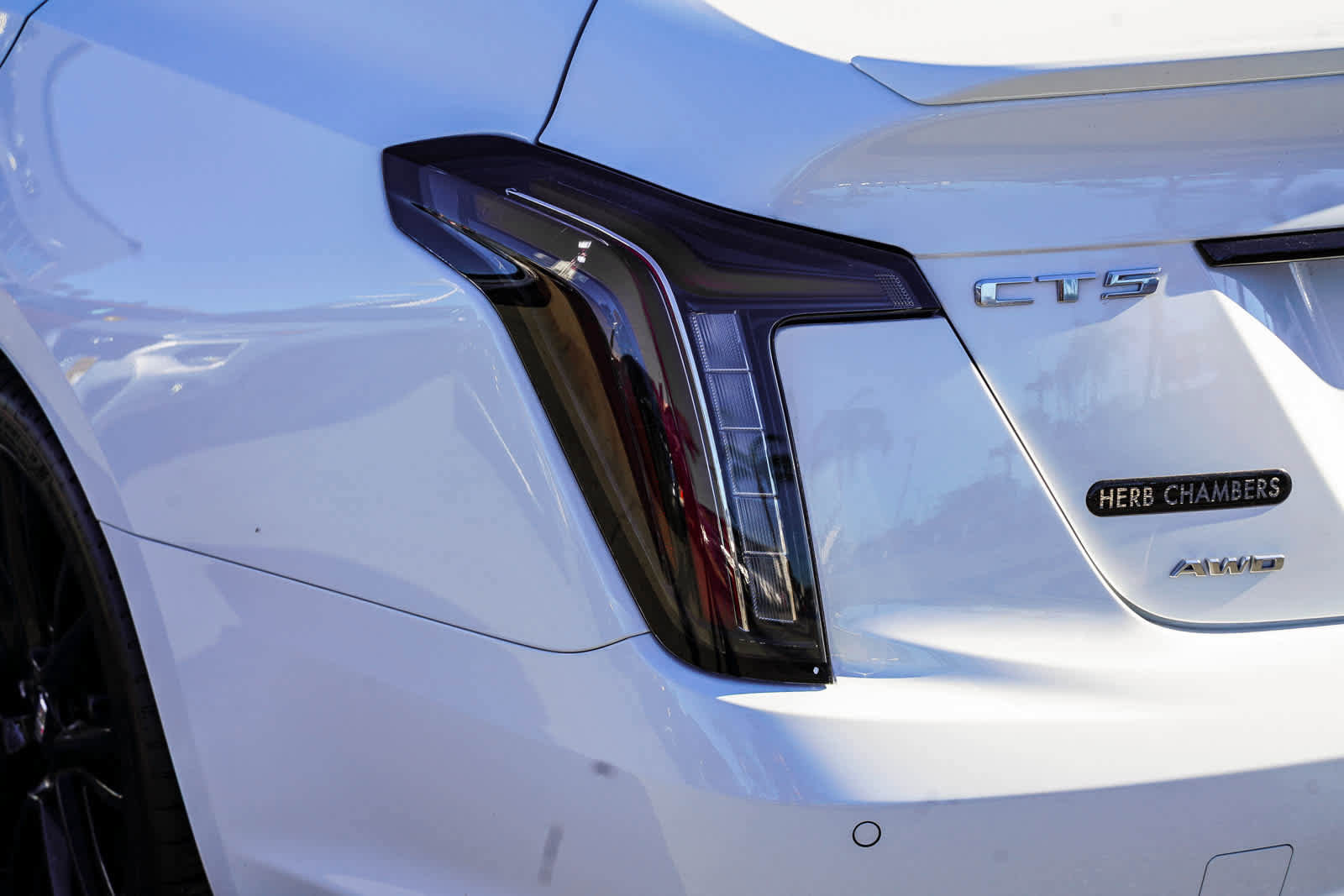 Used 2021 Cadillac CT5 V w/ Premium Package image 7