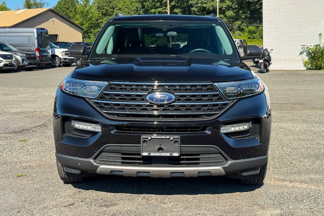 Used 2023 Ford Explorer XLT w/ Equipment Group 202A AWD/4WD image 8
