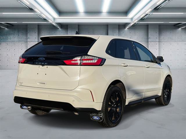 Used 2023 Ford Edge ST-Line image 30