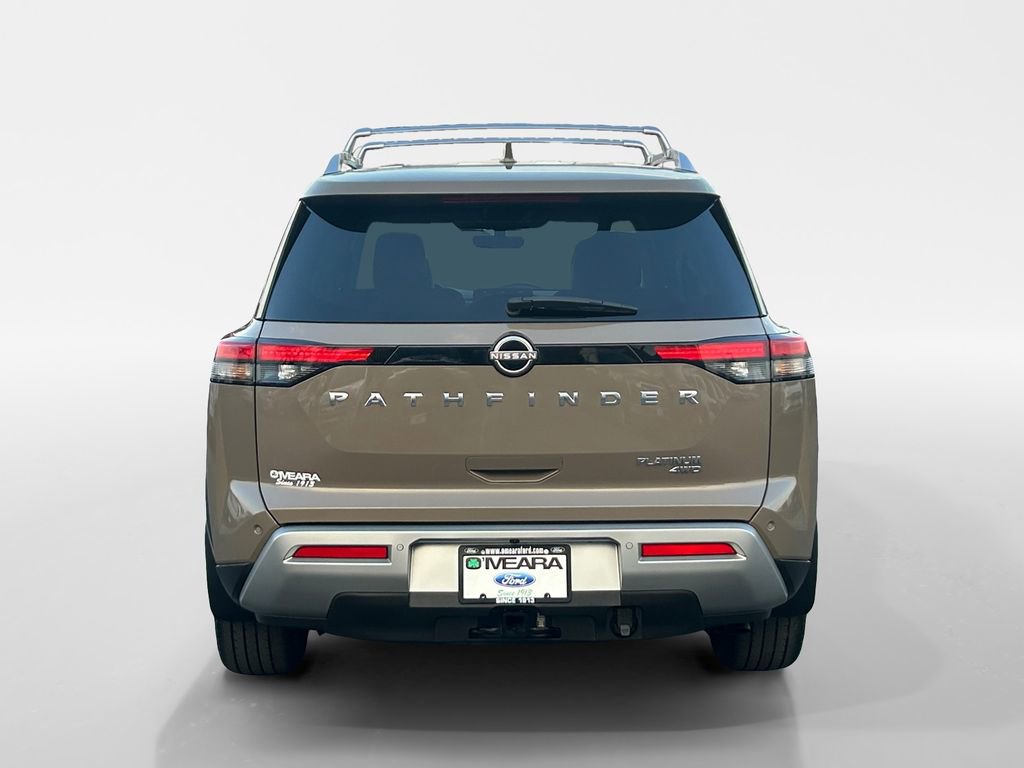 Used 2023 Nissan Pathfinder Platinum AWD/4WD image 4