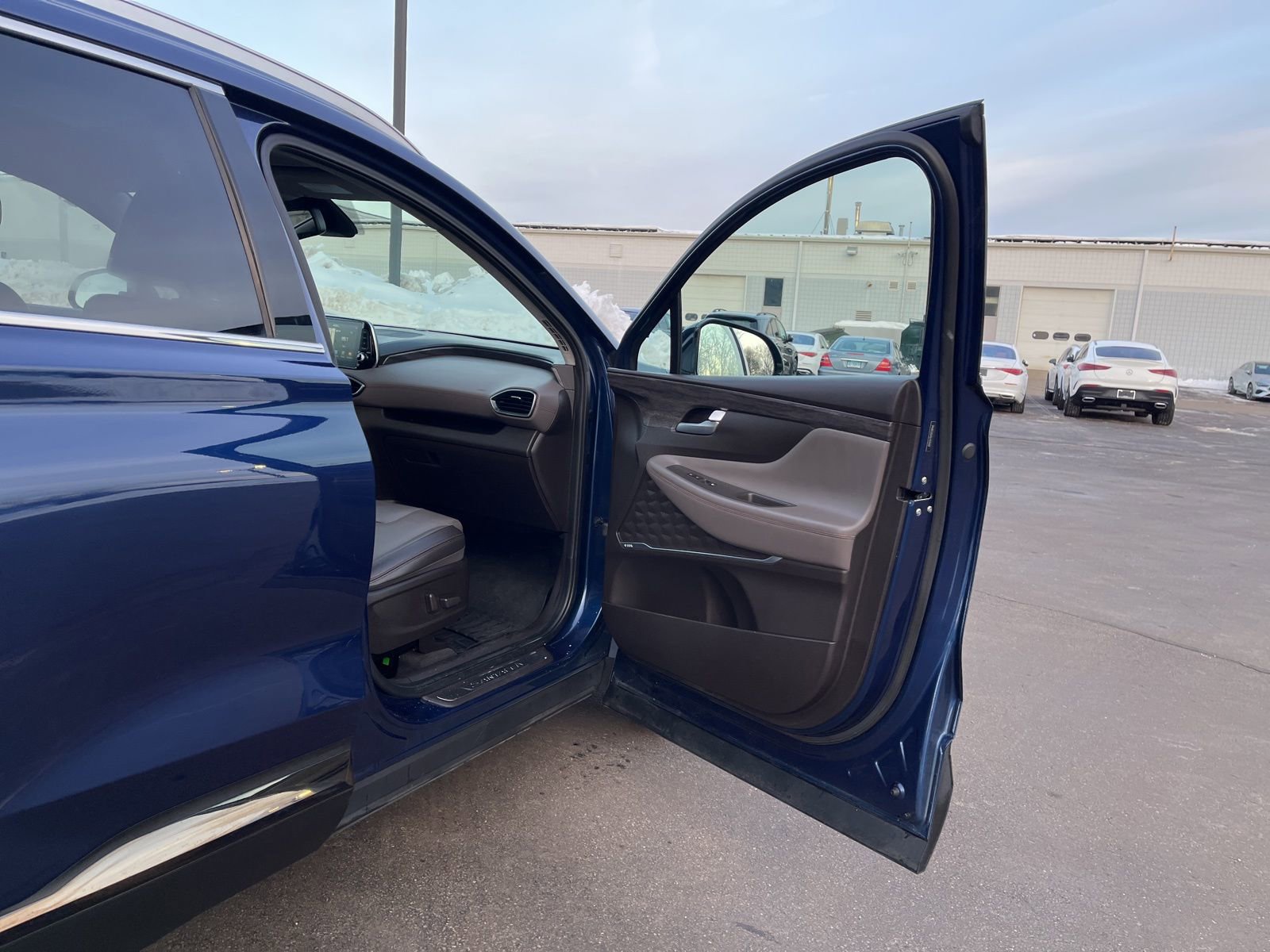 Used 2020 Hyundai Santa Fe Limited image 17