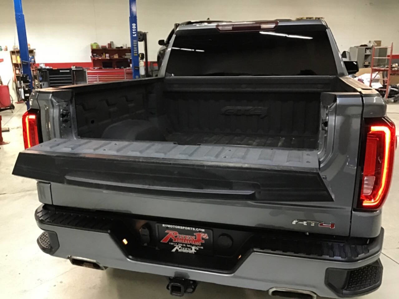 Used 2021 GMC Sierra 1500 AT4 AWD/4WD image 24
