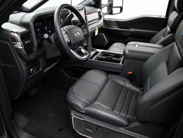 New 2026 Ford F450 Platinum image 13