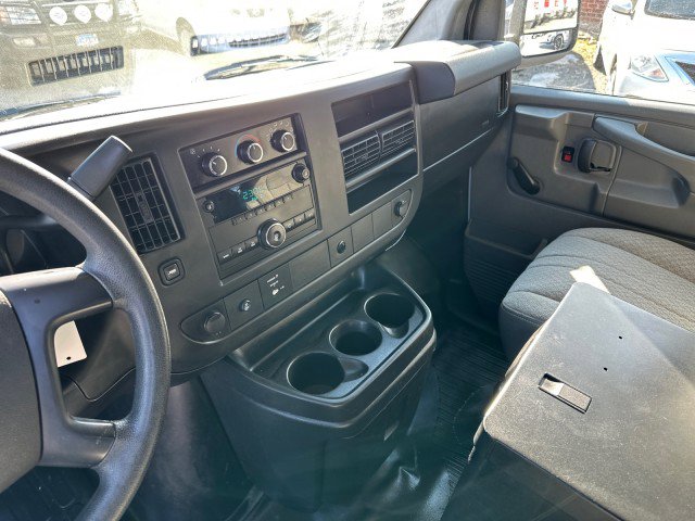 Used 2012 Chevrolet Express 2500 image 34