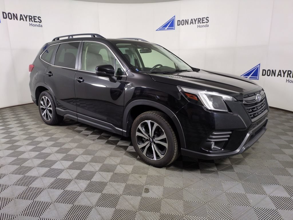 Used 2022 Subaru Forester Limited AWD/4WD image 10