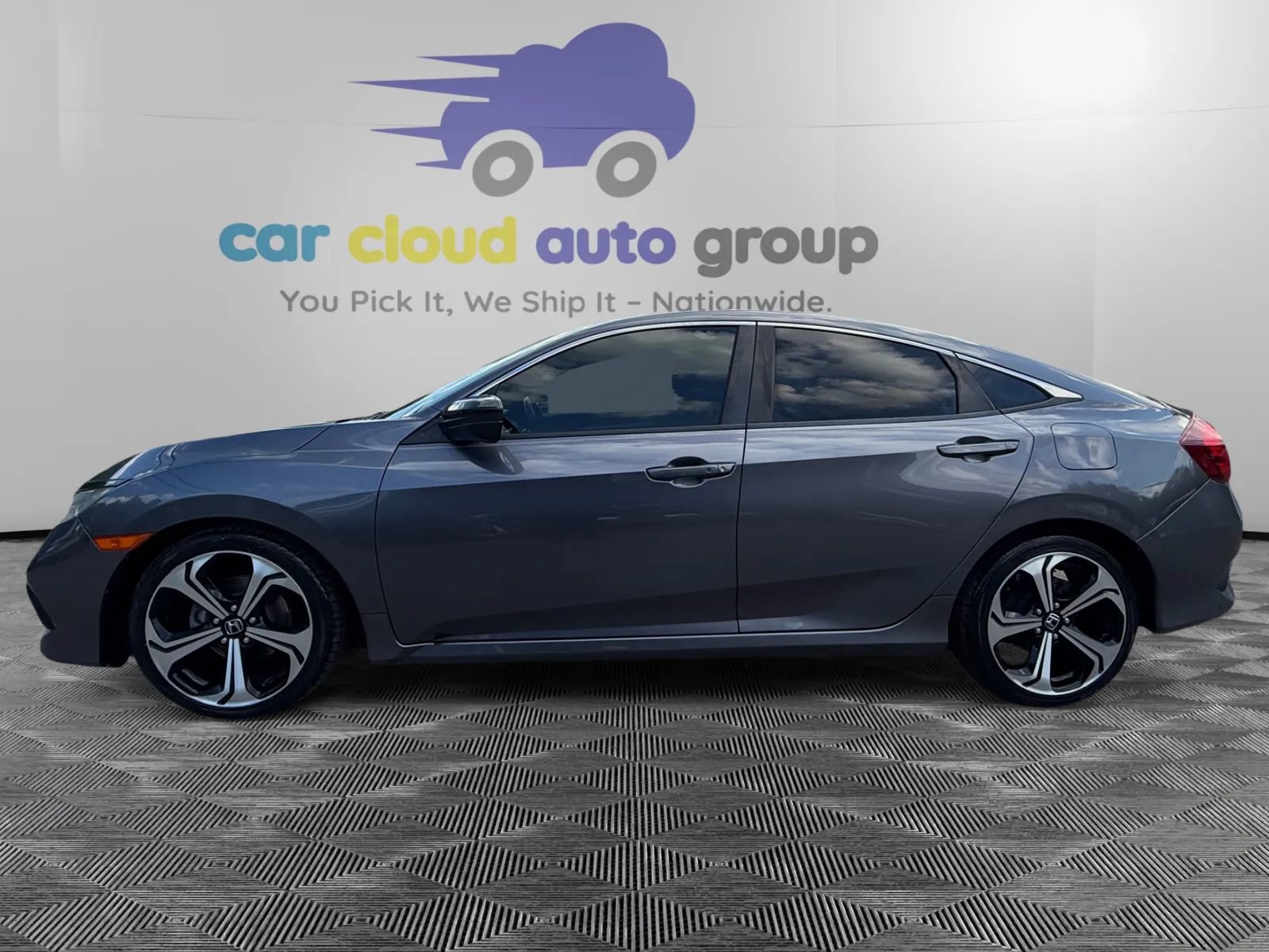 Used 2019 Honda Civic Sport image 2