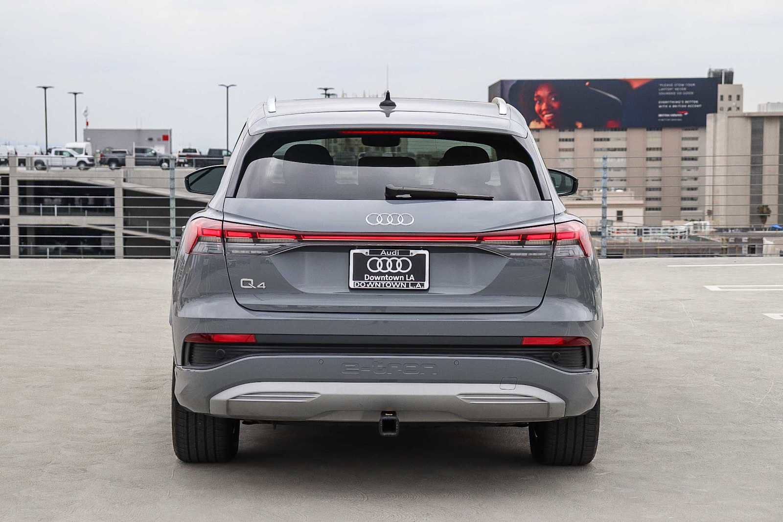 Used 2023 Audi Q4 e-tron Premium Plus w/ Premium Plus RWD image 5