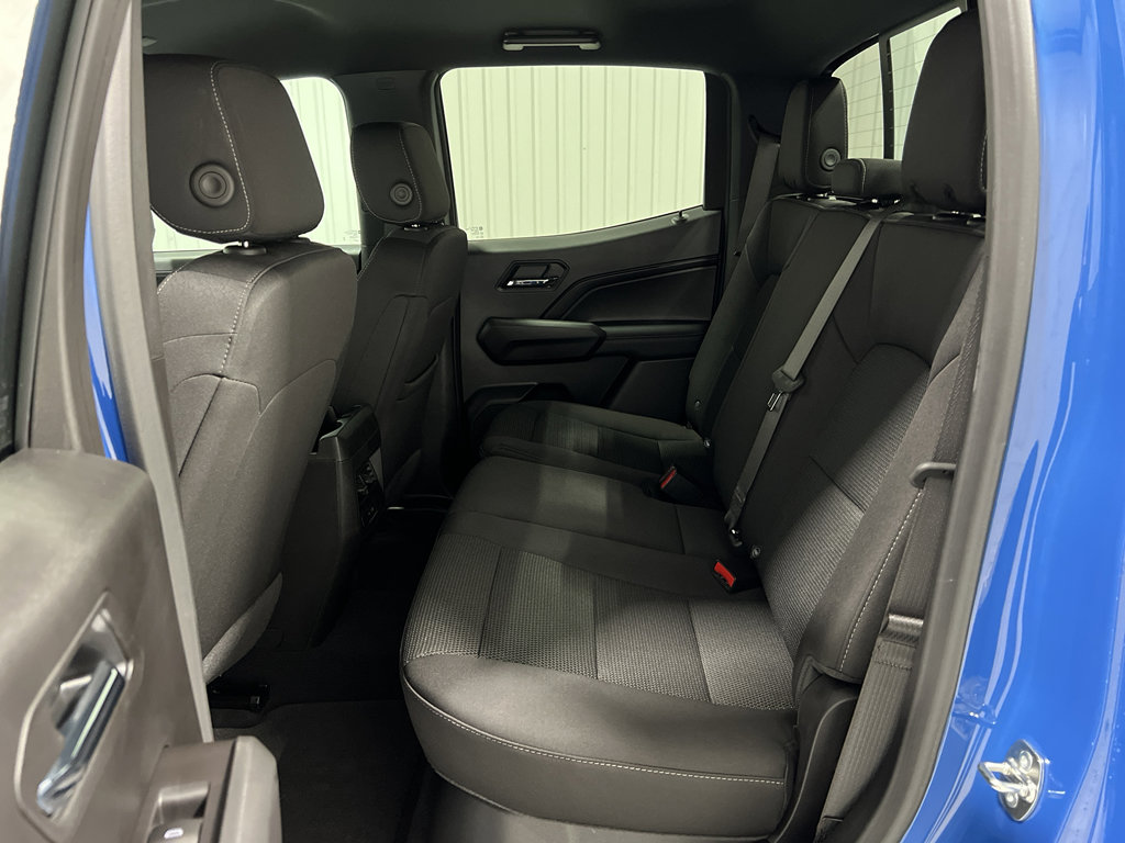 New 2025 GMC Canyon Elevation w/ Convenience Package image 24