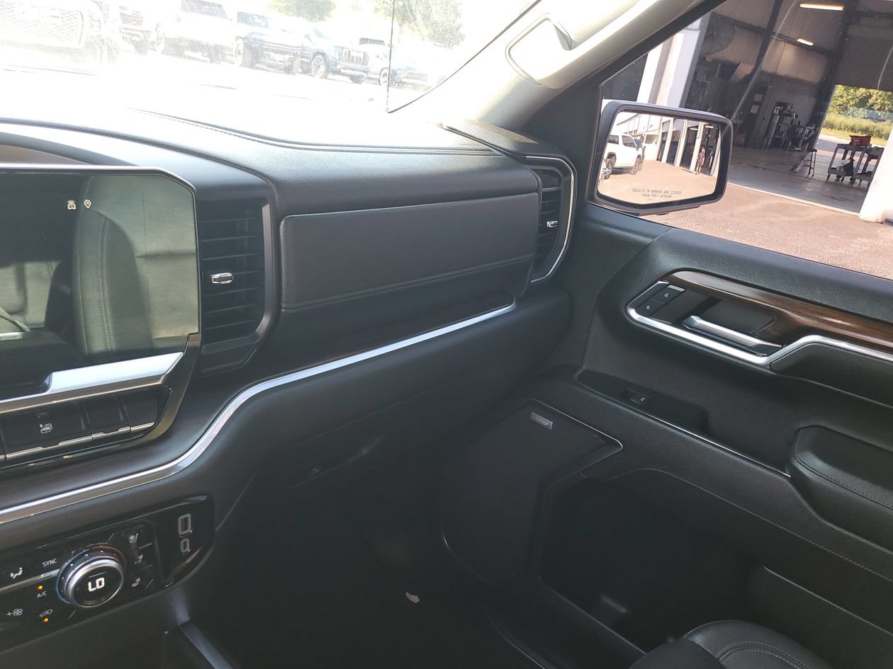 Used 2023 GMC Sierra 1500 SLT RWD image 26