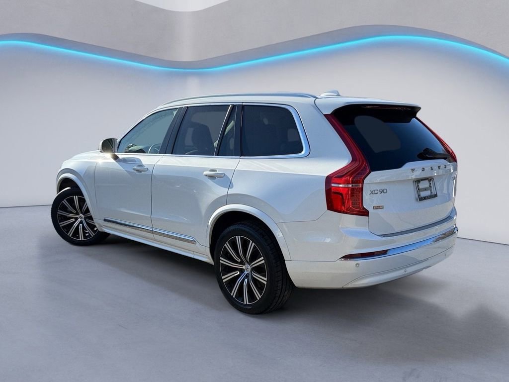Certified 2024 Volvo XC90 B5 Core w/ Protection Package Premier image 4