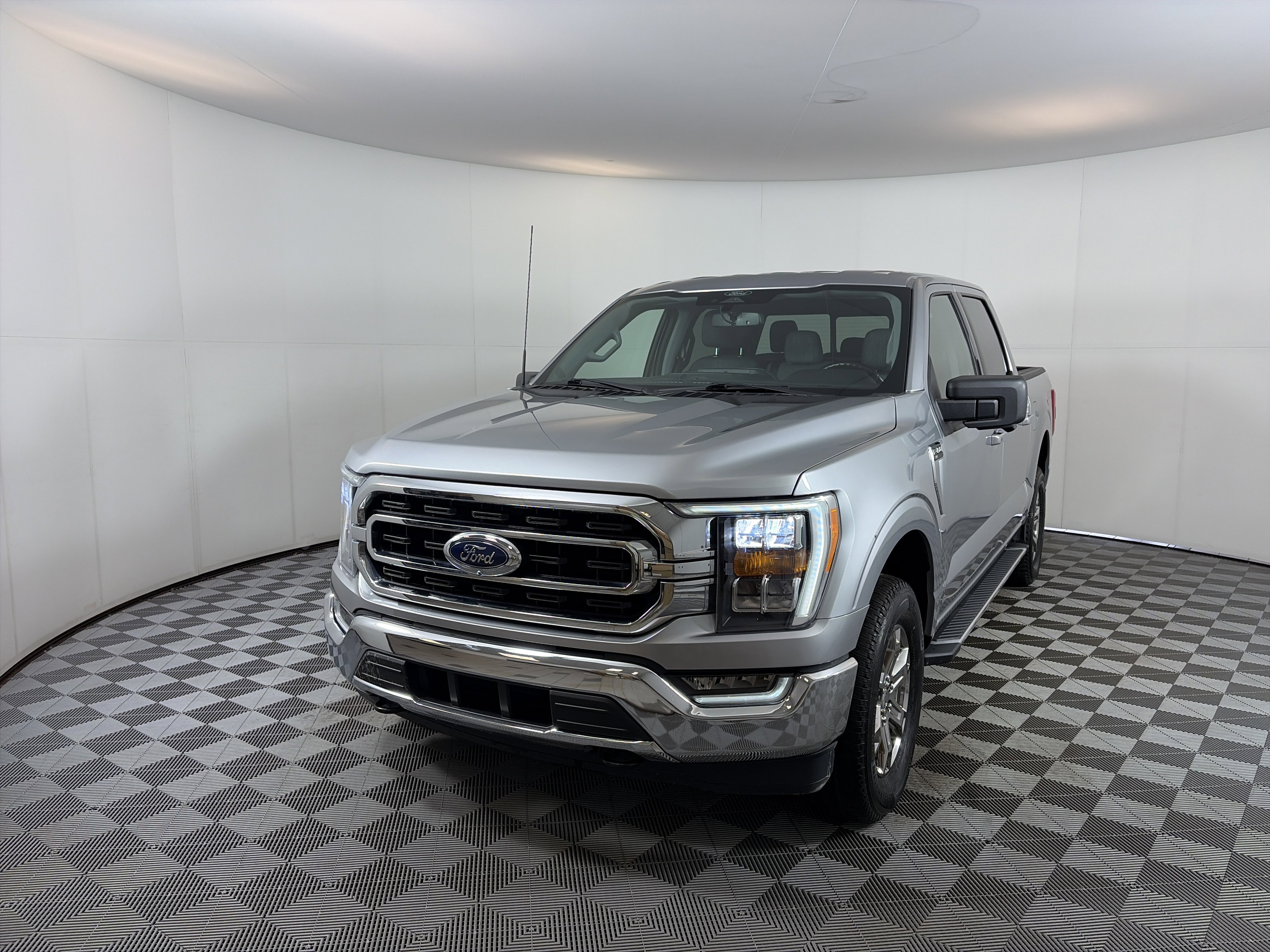 Used 2022 Ford F150 XLT w/ Equipment Group 302A High image 2