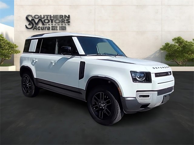 Used 2025 Land Rover Defender 110 S image 30