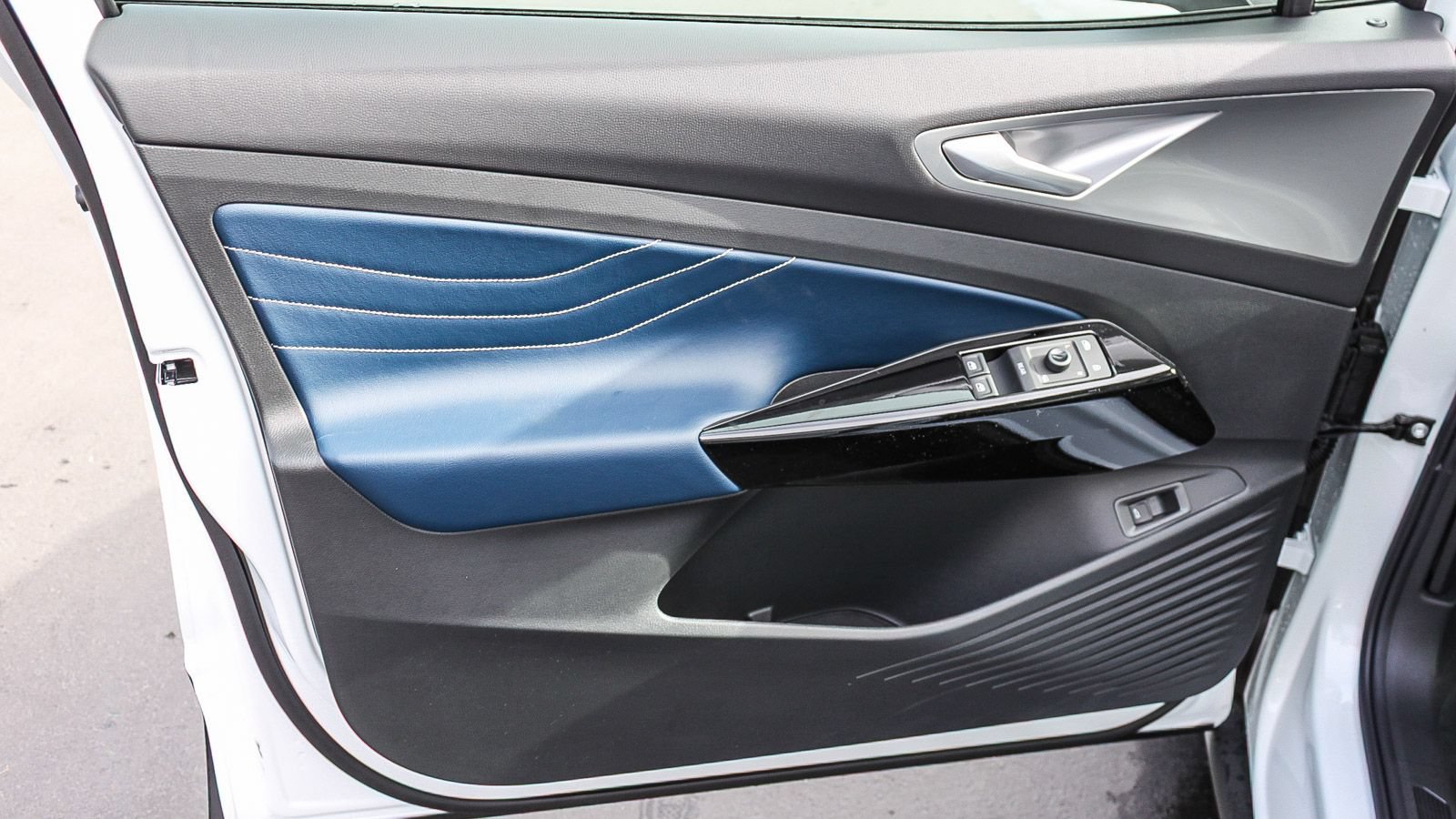 New 2026 Volkswagen ID.4 Pro S RWD image 23