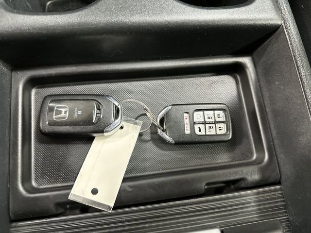 Used 2023 Honda Odyssey Touring image 38