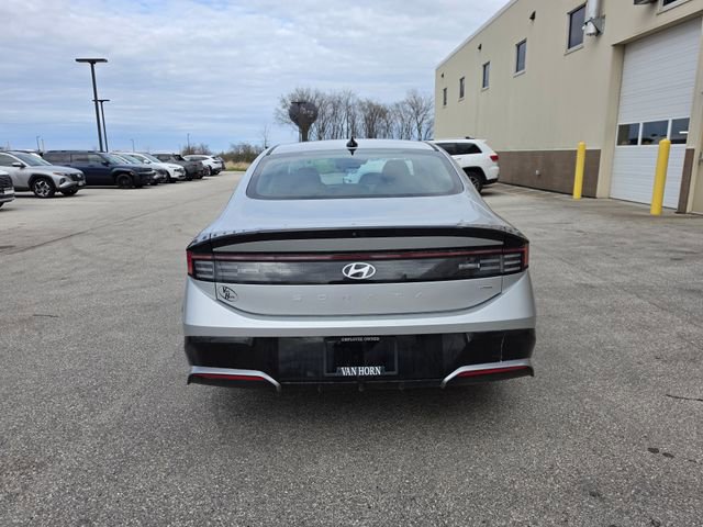 Used 2025 Hyundai Sonata SEL AWD/4WD image 6