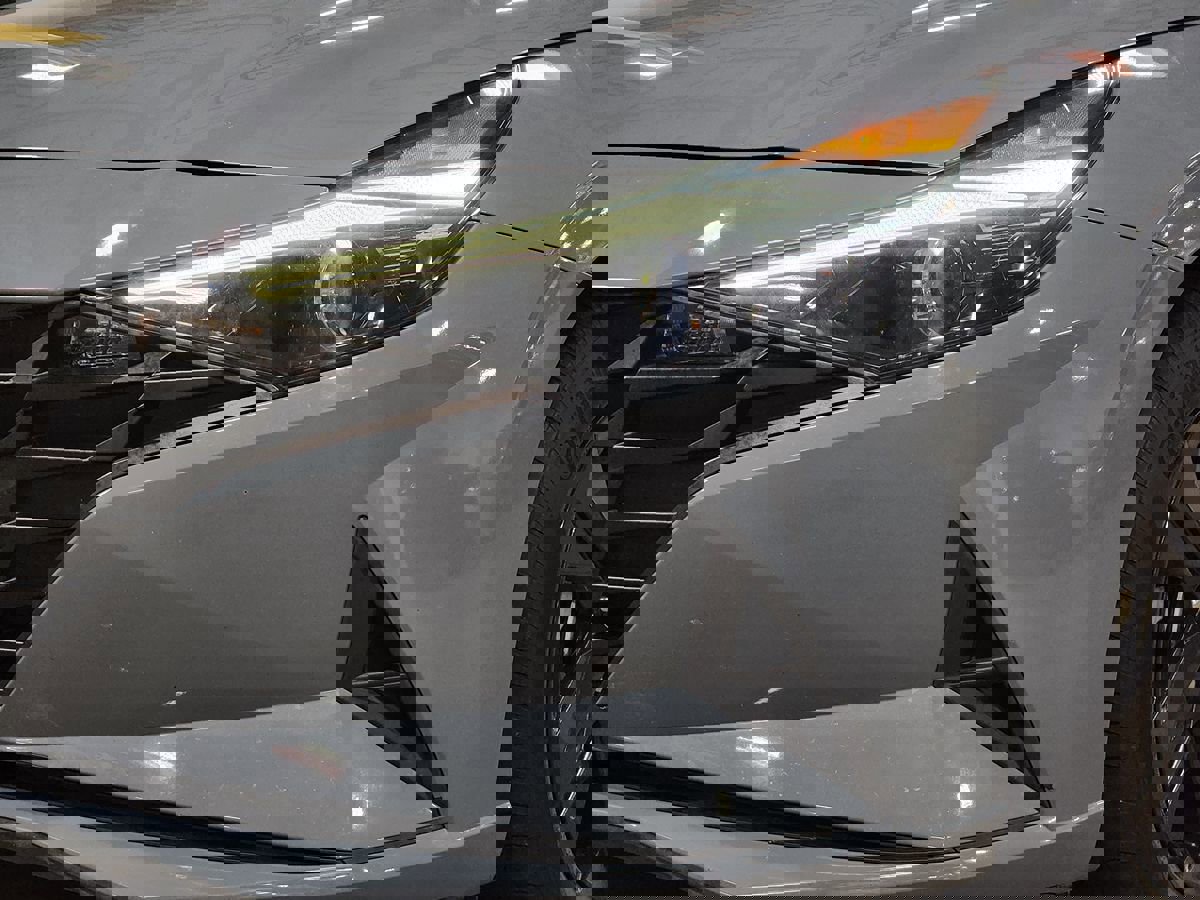 Used 2022 Hyundai Elantra SEL w/ Convenience Package FWD image 14