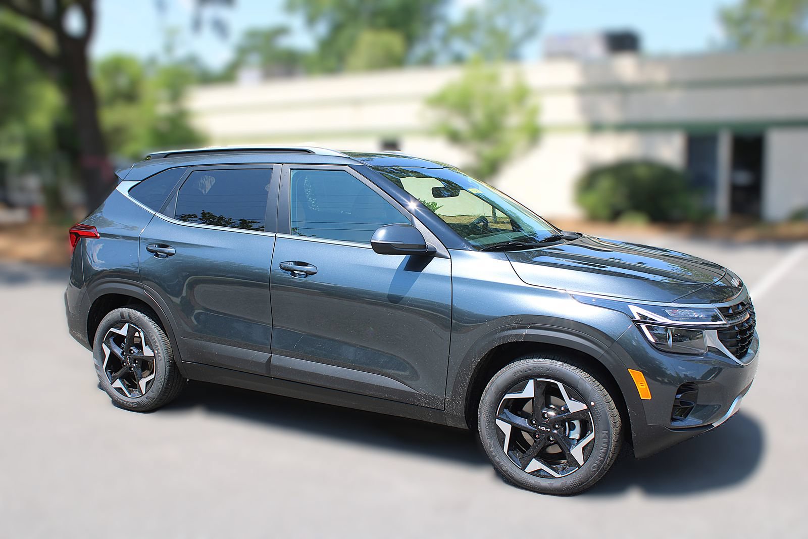Certified 2025 Kia Seltos S AWD/4WD image 4