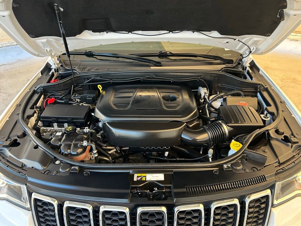 Used 2019 Jeep Grand Cherokee Limited image 41