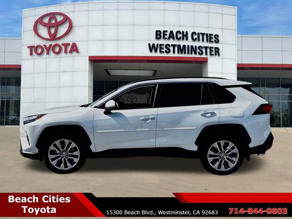 Used 2024 Toyota RAV4 Limited w/ Advanced Technology Package FWD image 7