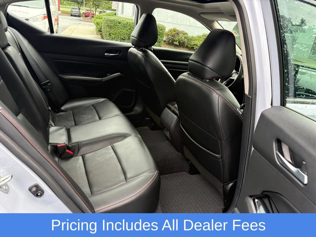 Used 2024 Nissan Altima 2.5 SR w/ SR Premium Package AWD/4WD image 21