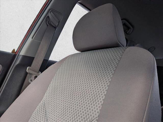 Used 2006 Toyota RAV4 2WD image 14