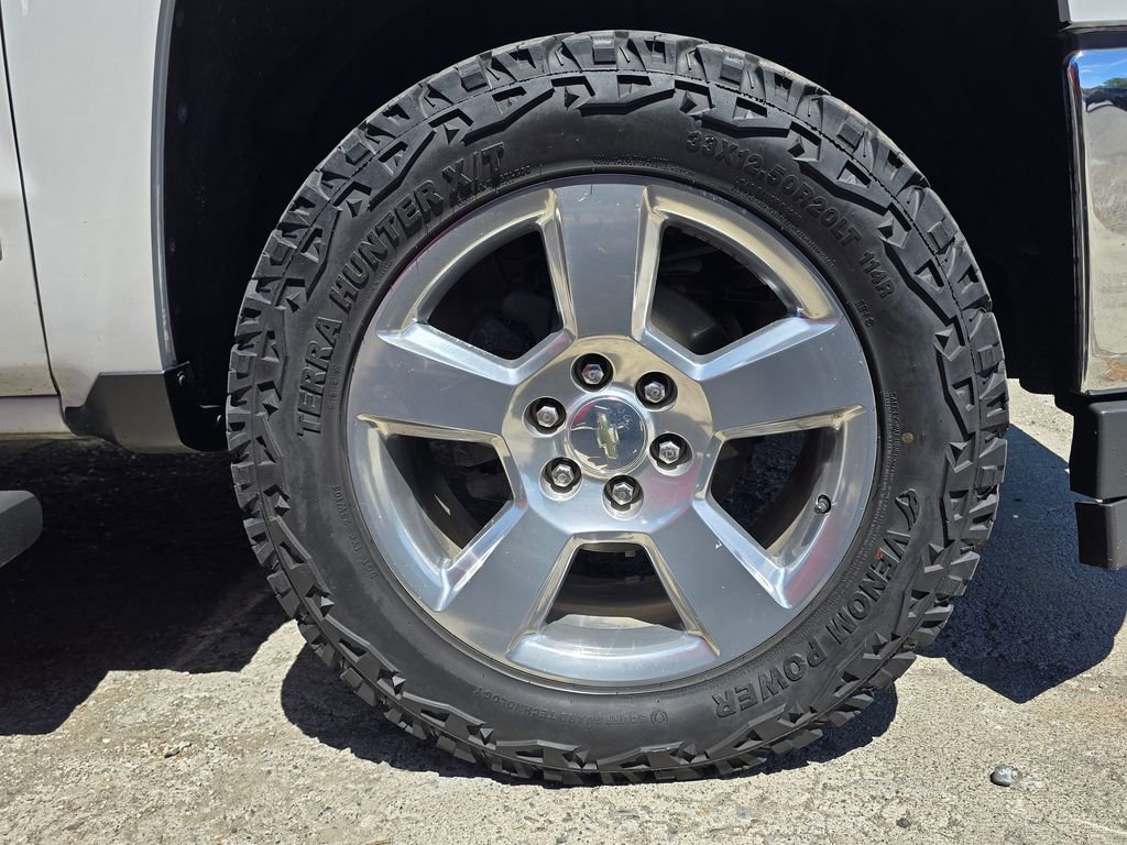 Used 2018 Chevrolet Silverado 1500 LT w/ Texas Edition image 36