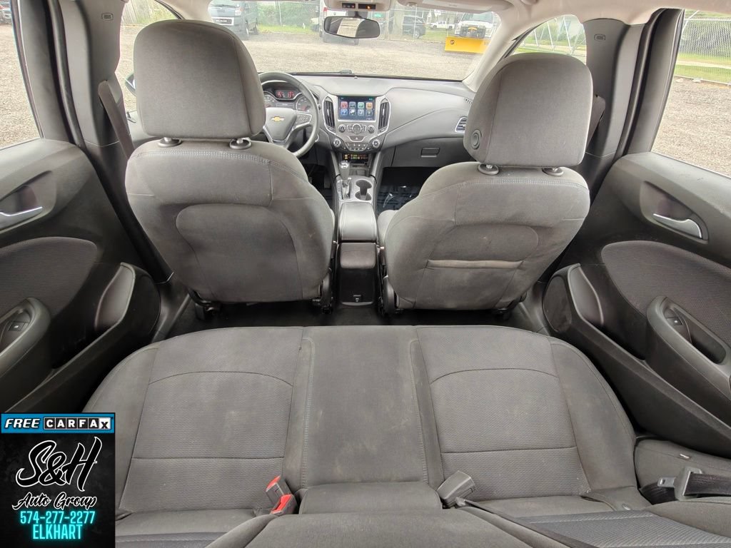 Used 2018 Chevrolet Cruze LT w/ LT True North Edition FWD image 18
