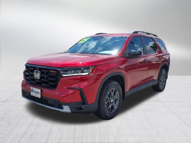 New 2025 Honda Pilot TrailSport image 8