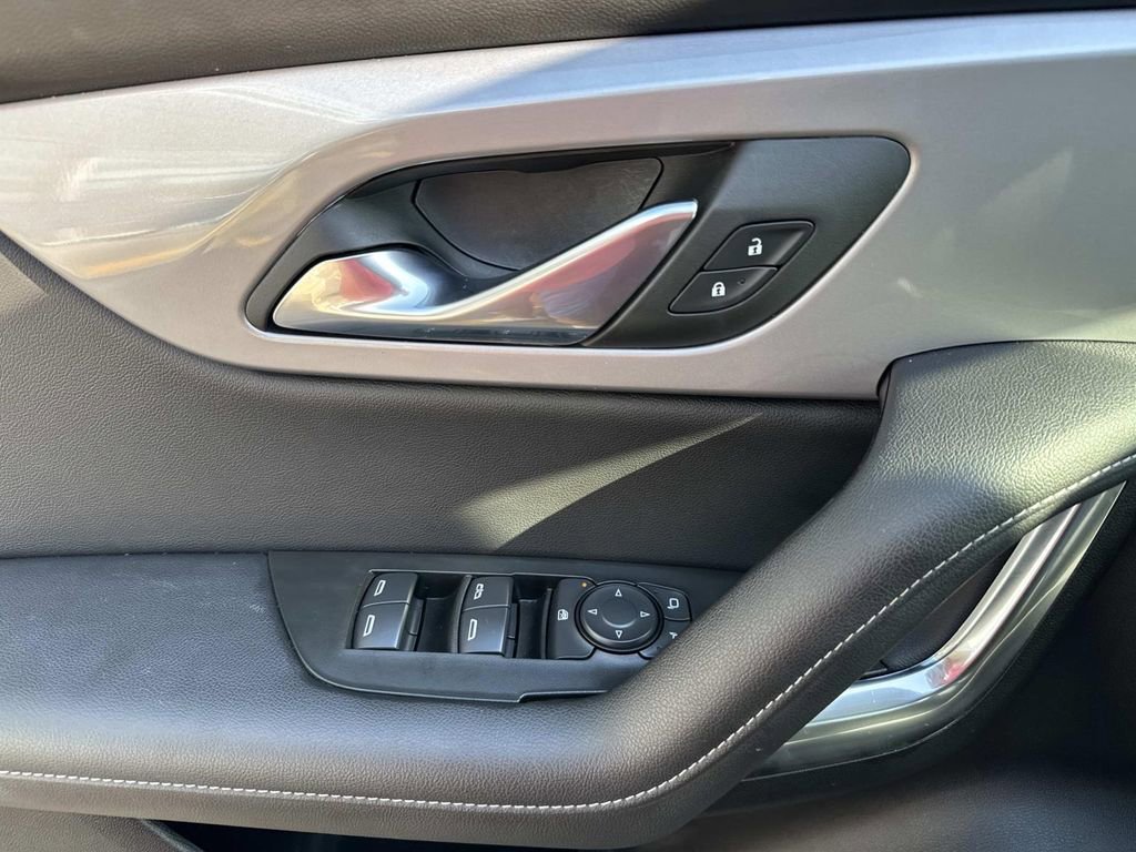Certified 2025 Chevrolet Blazer LT image 21