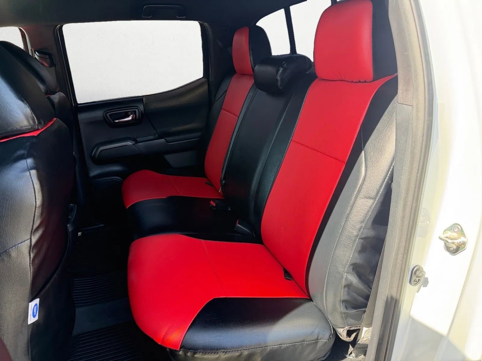 Used 2019 Toyota Tacoma TRD Off-Road image 28