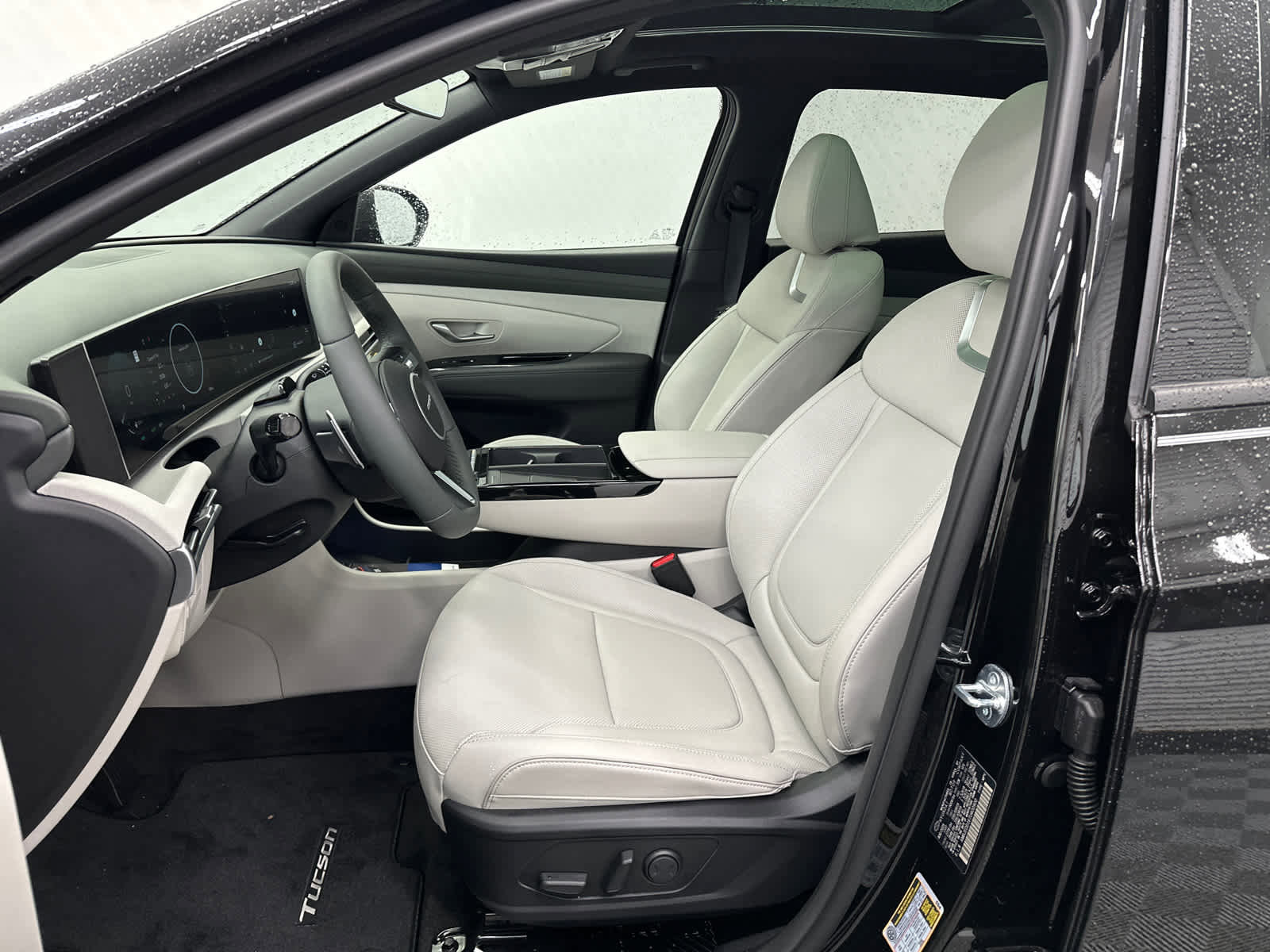 New 2026 Hyundai Tucson Limited image 7