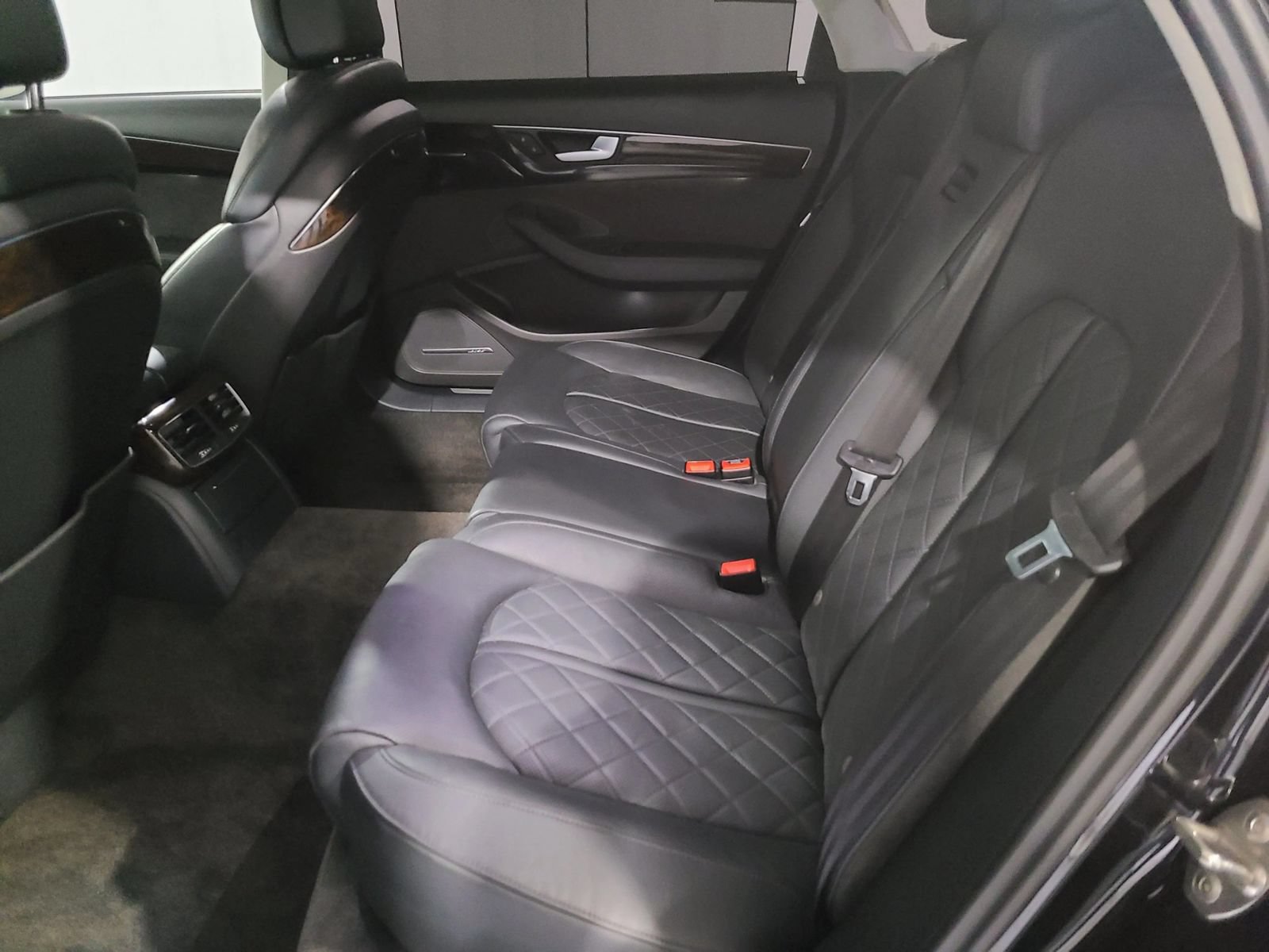 Used 2015 Audi A8 L 4.0T w/ Premium Package AWD/4WD image 20