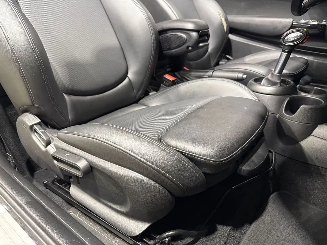 Used 2019 MINI Cooper S w/ Signature Upholstery Package FWD image 68