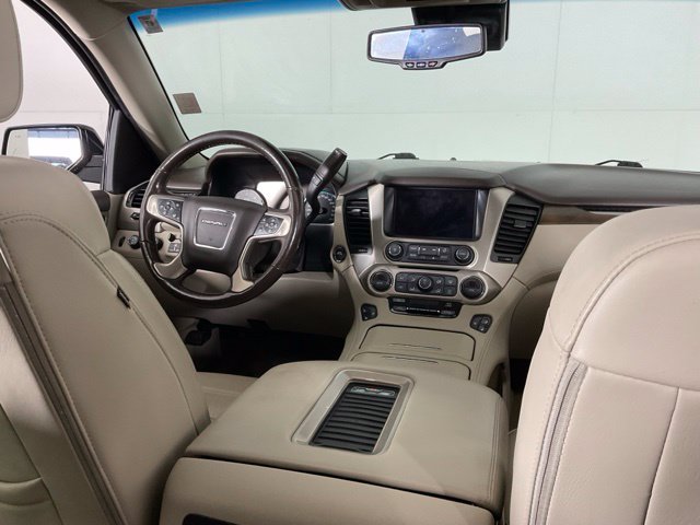 Used 2018 GMC Yukon Denali w/ Denali Ultimate Package AWD/4WD image 13