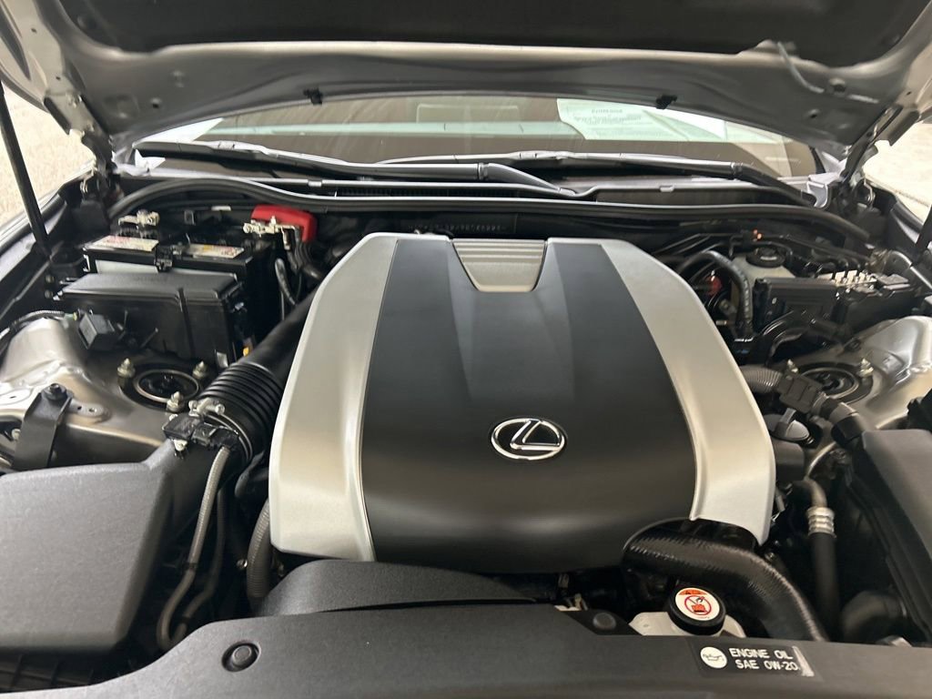 Used 2023 Lexus IS 350 F Sport RWD image 12