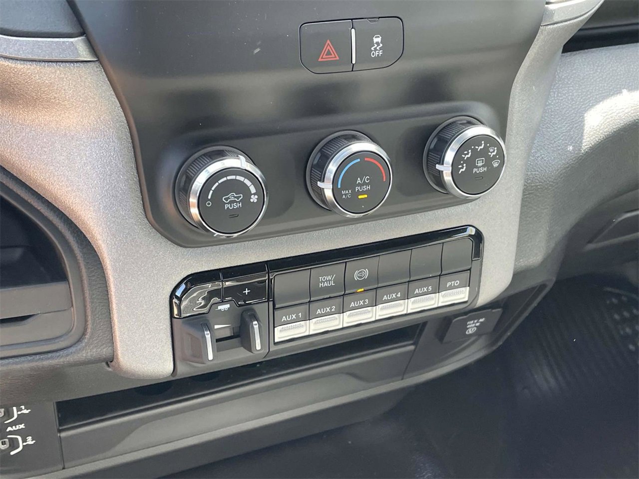 New 2024 RAM 5500 Tradesman image 13