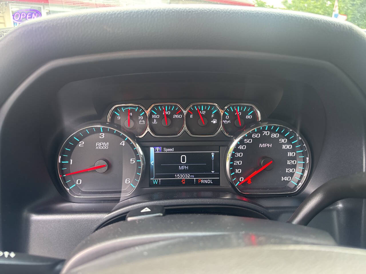Used 2019 Chevrolet Silverado 1500 LT AWD/4WD image 21