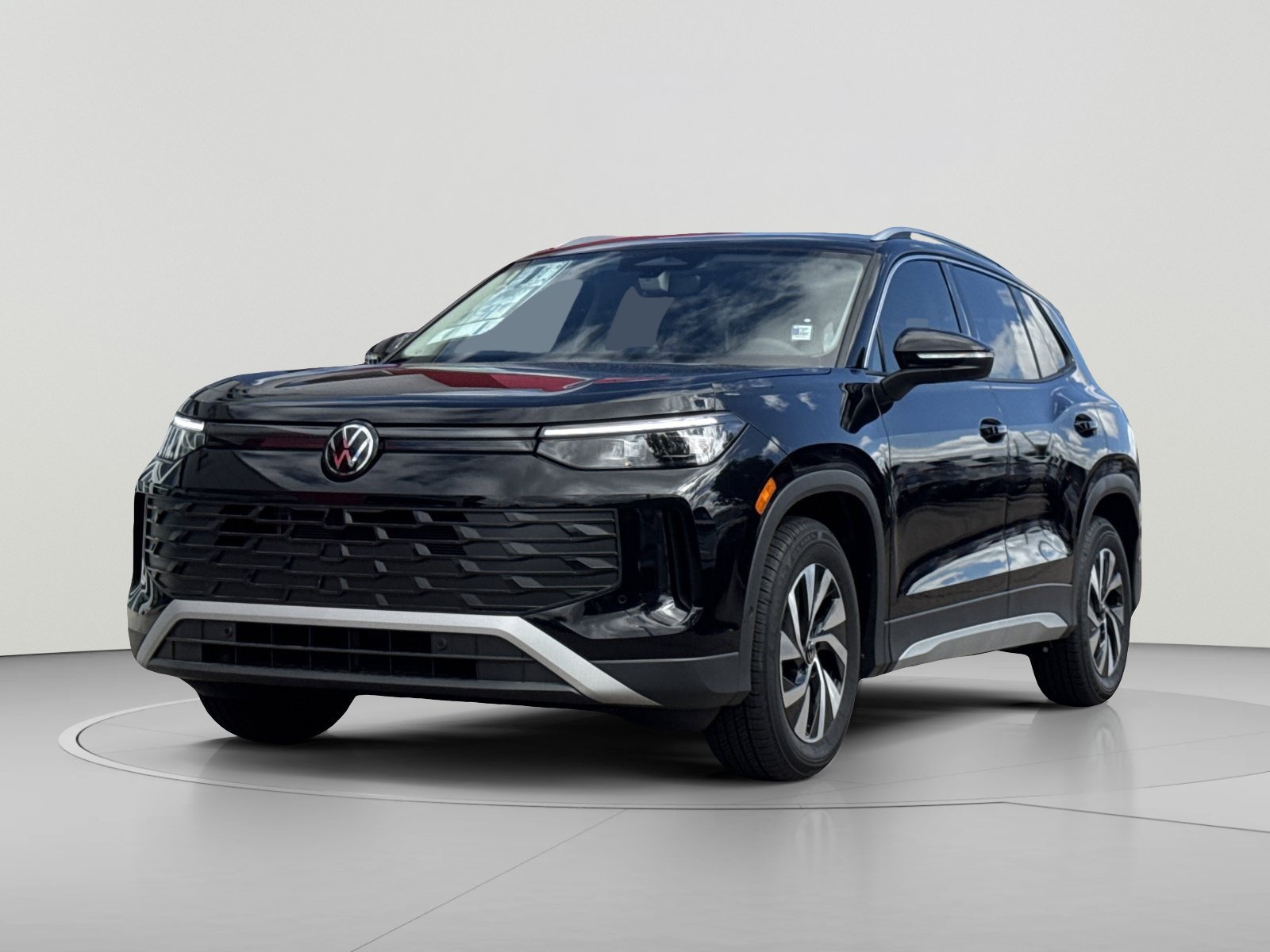 New 2026 Volkswagen Tiguan S FWD video 1