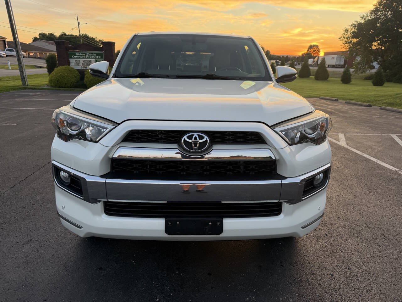 Used 2014 Toyota 4Runner Limited AWD/4WD image 11