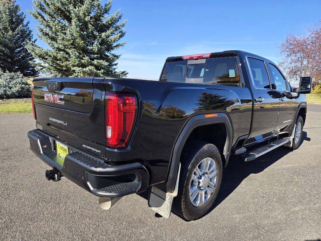 Used 2020 GMC Sierra 3500 Denali image 5