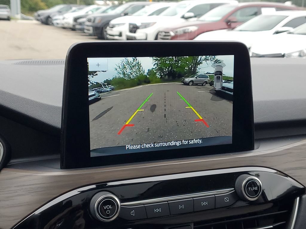 Used 2020 Ford Escape Titanium AWD/4WD image 27