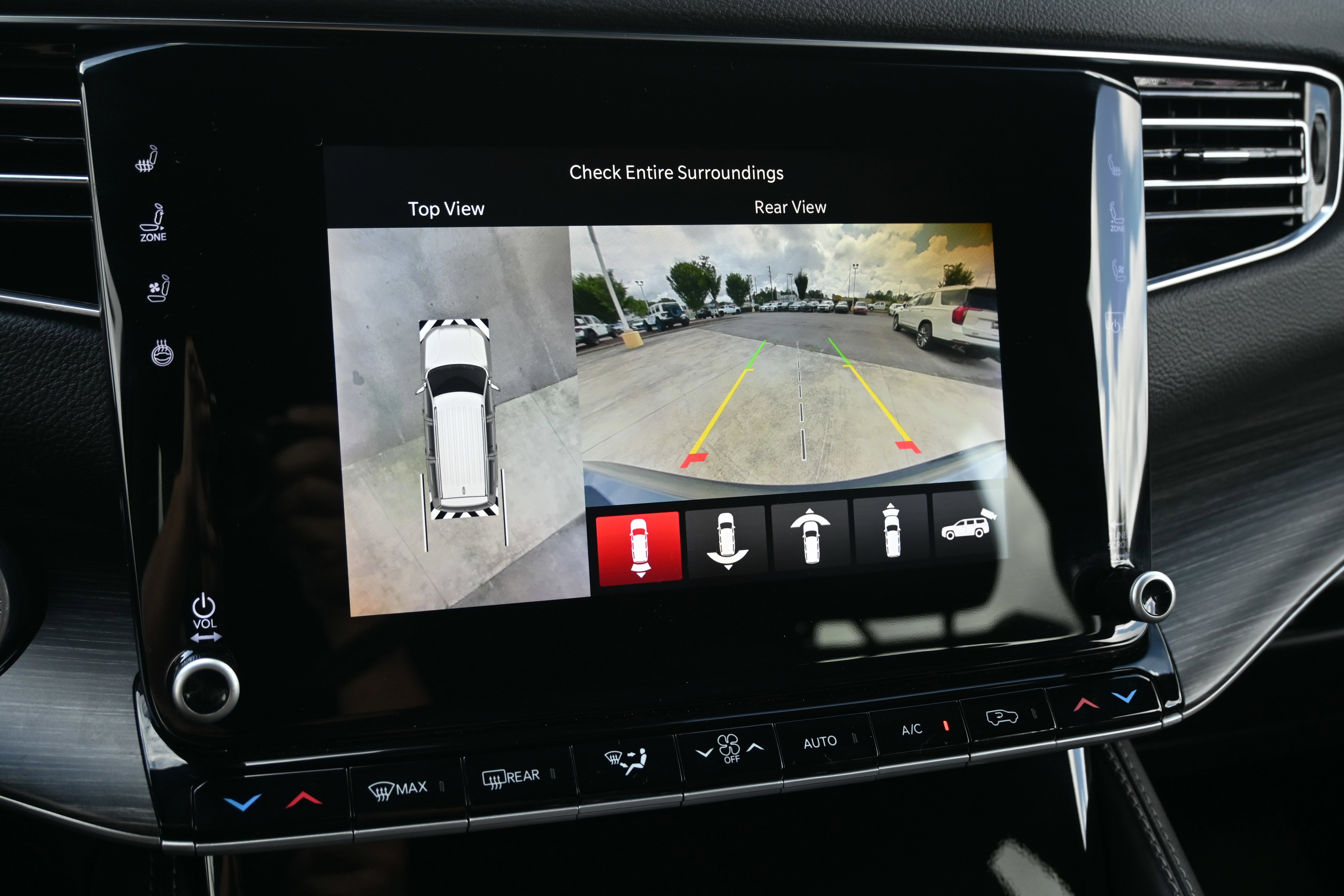 Used 2024 Jeep Wagoneer Series II w/ Convenience Group I image 20