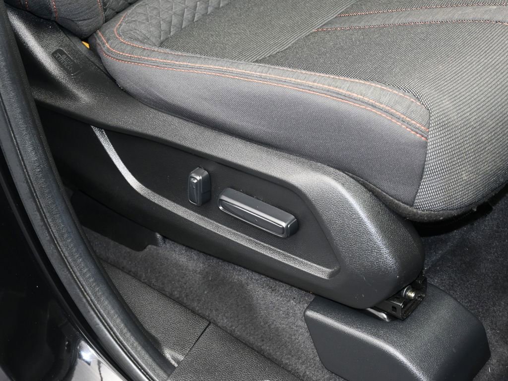 Used 2023 Honda Pilot Sport image 46