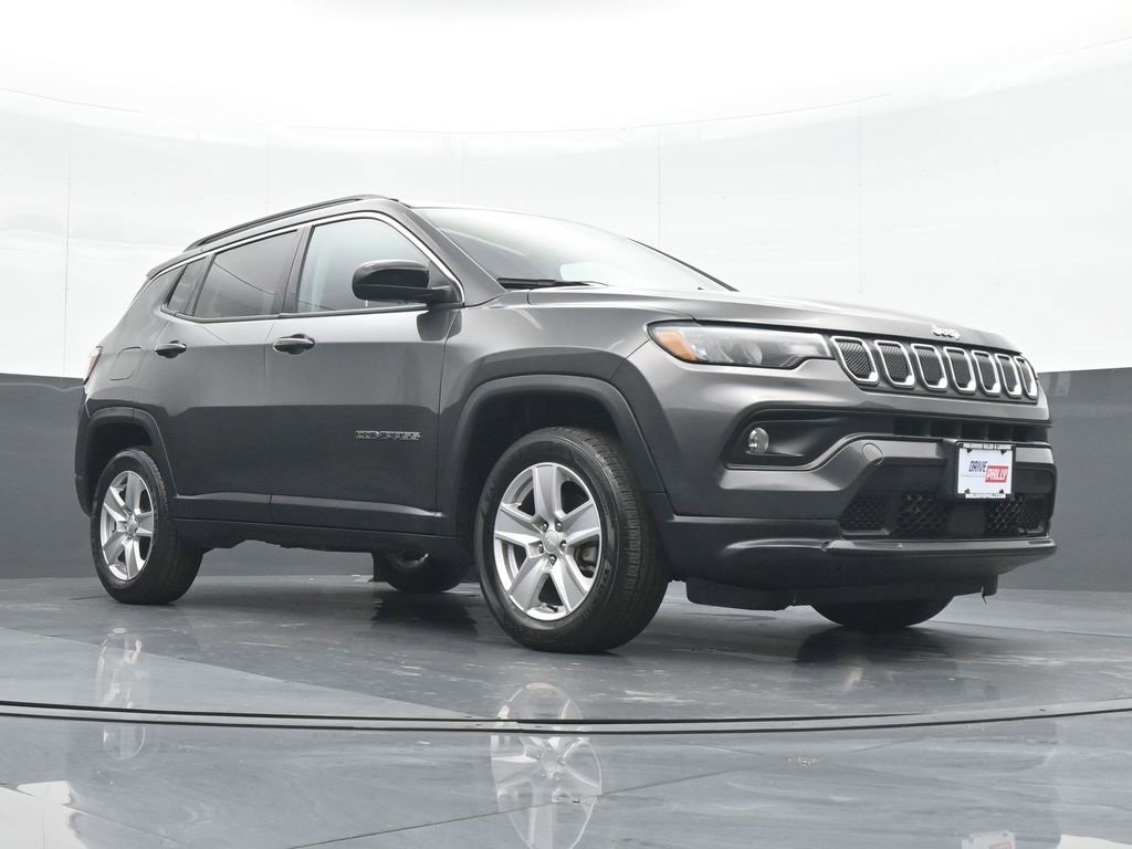 Used 2022 Jeep Compass Latitude w/ Convenience Group image 24