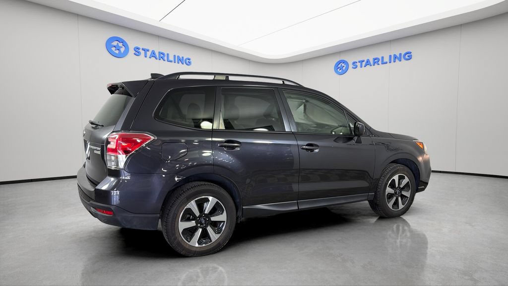 Used 2017 Subaru Forester 2.5i Premium w/ All-Weather Package AWD/4WD image 10
