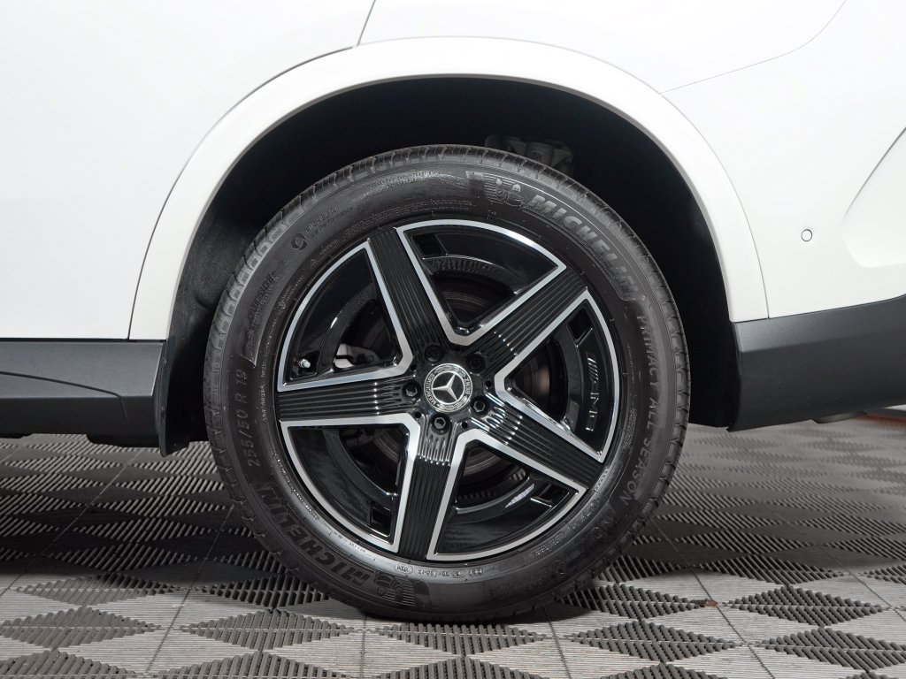 Certified 2024 Mercedes-Benz GLC 300 4MATIC w/ AMG Line image 10