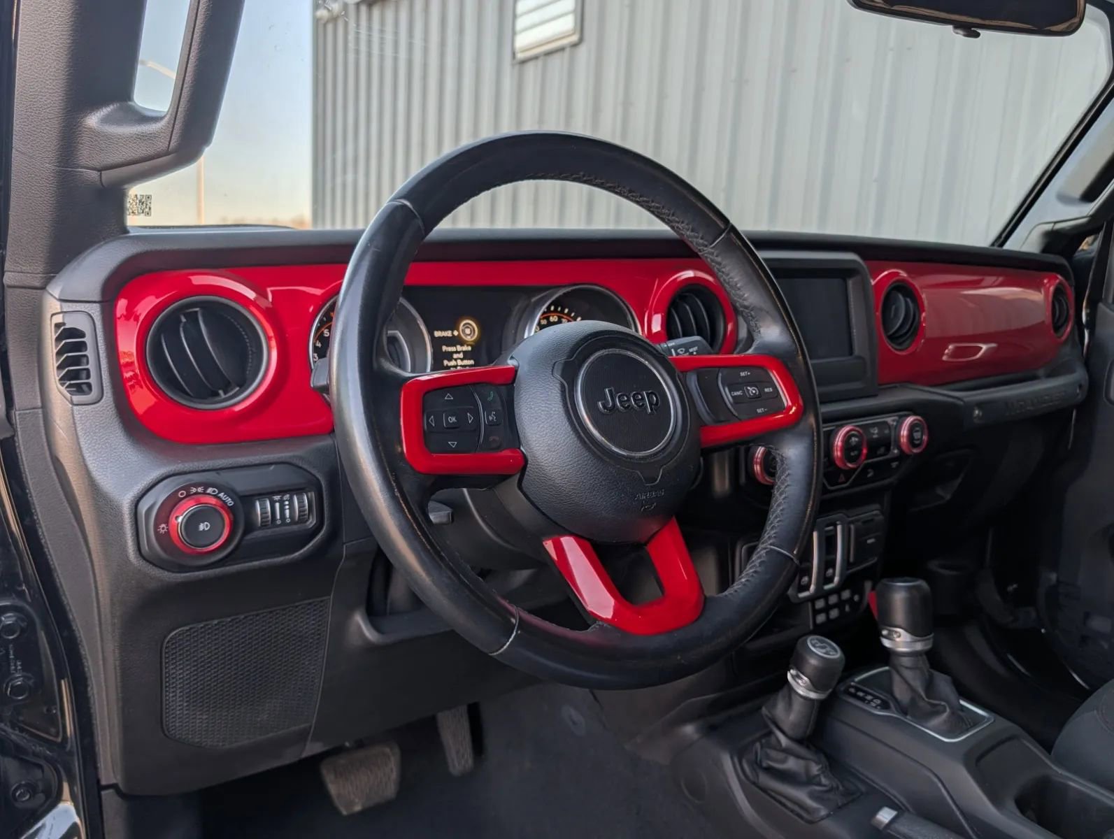 Used 2020 Jeep Wrangler Willys image 6