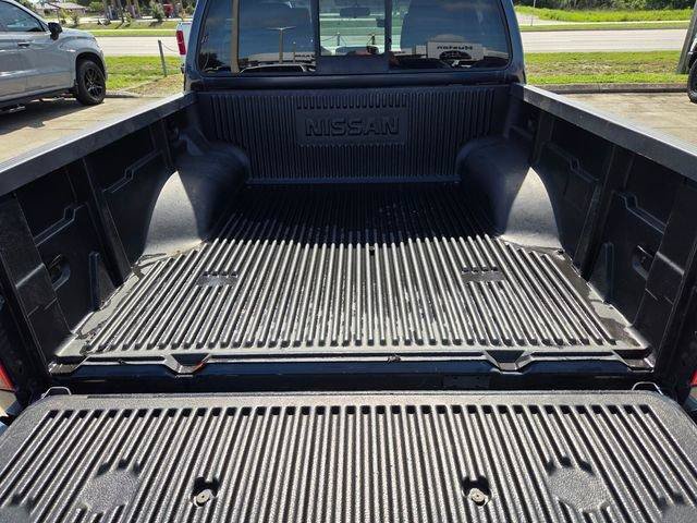 Used 2015 Nissan Frontier SV RWD image 16